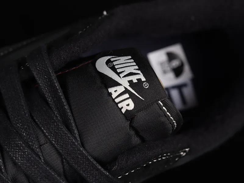 All Categories Air Jordan Jordan Series Basketball Shoes Air Jordan 1 Low Pure Original Version Travis Scott x Air Jordan 1 Low OG "Triple Black" AJ1 Joe 1 Black Warrior Overhook DM7866-001